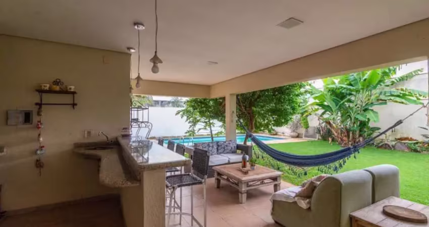 Sobrado com 4 dormitórios à venda, 410 m² por R$ 2.100.000,00 - Tucano - Londrina/PR