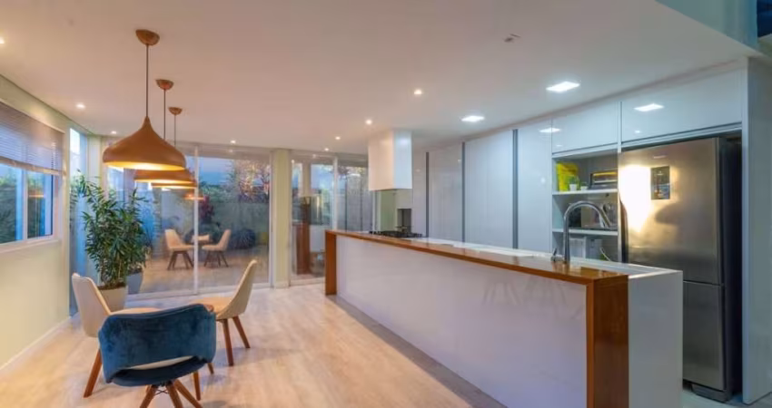 Sobrado com 4 dormitórios à venda, 273 m² por R$ 1.495.000,00 - Jardim Morumbi - Londrina/PR