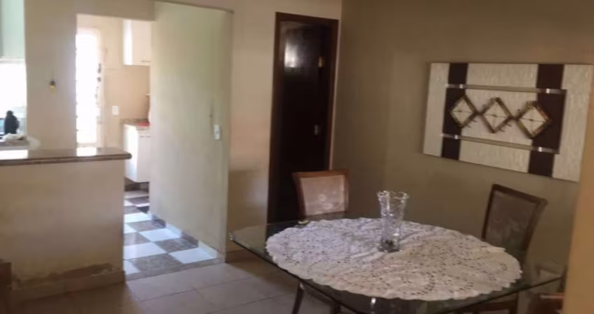 Sobrado à venda, 132 m² por R$ 370.000,00 - Jardim Do Leste - Londrina/PR