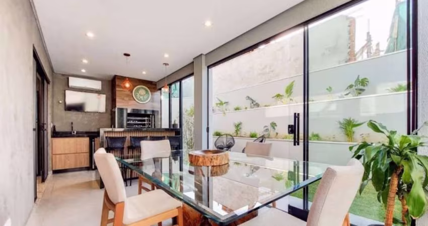 Casa com 3 dormitórios à venda, 199 m² por R$ 1.380.000 - Parque Tauá - Aranguá