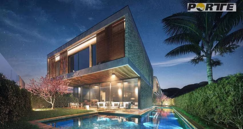 Casa com 4 suítes à venda, 344 m² por R$ 9.800.000 - Praia do Estaleiro - Balneário Camboriú/SC