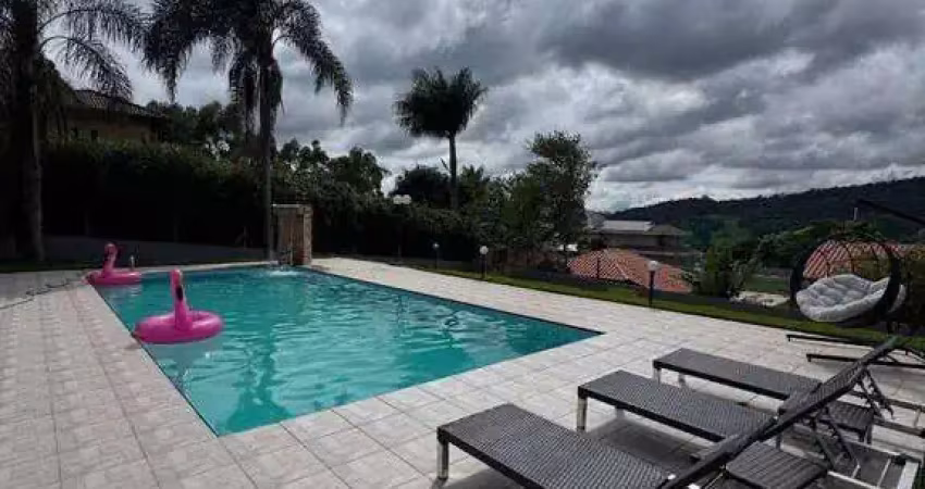 Casa com 3 suítes para alugar, 450 m² por r$ 15.000/mês - condomínio residencial vila rica - bragança paulista/sp