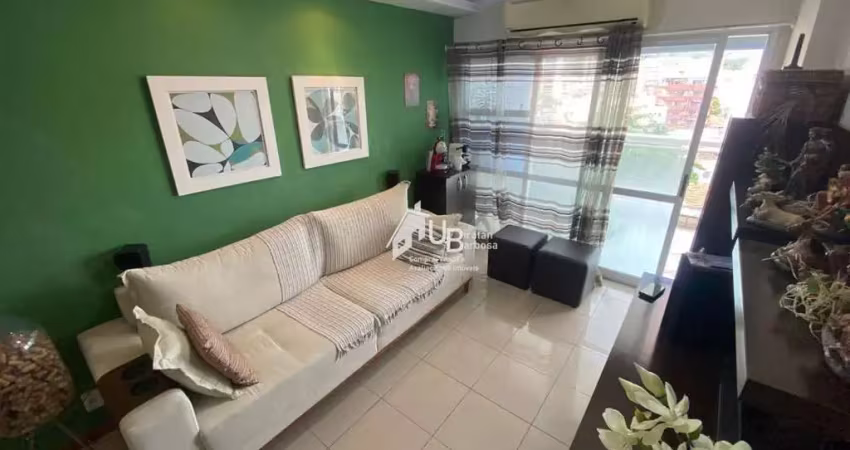 Excelente apartamento de 2 quartos com vaga e dependencia no méier