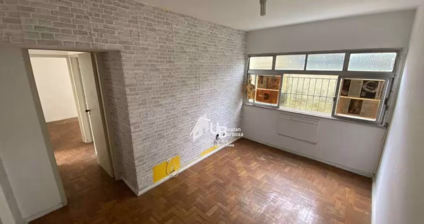 Apartamento de 3 quartos com dependencia na Rua Lins de Vasconcelos