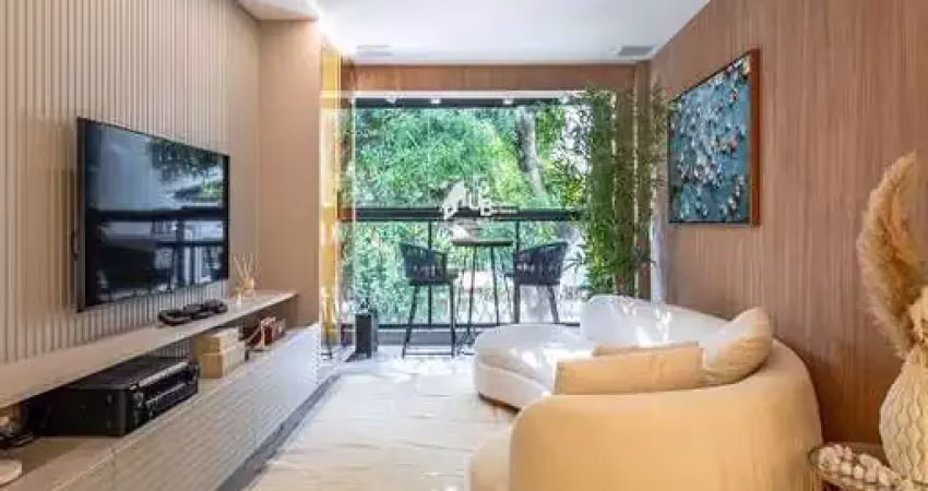 Magnifico apartamento de 3 quartos e garagem na tijuca
