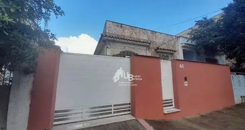 Maravilhosa casa linear de 3 quartos com vaga de garagem em olaria