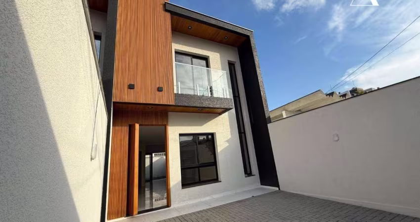Casa com 3 dormitórios à venda, 101 m² por R$ 680.000,00 - Anita Garibaldi - Joinville/SC
