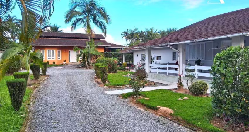 Casa com 5 quartos à venda no São Marcos, Joinville 