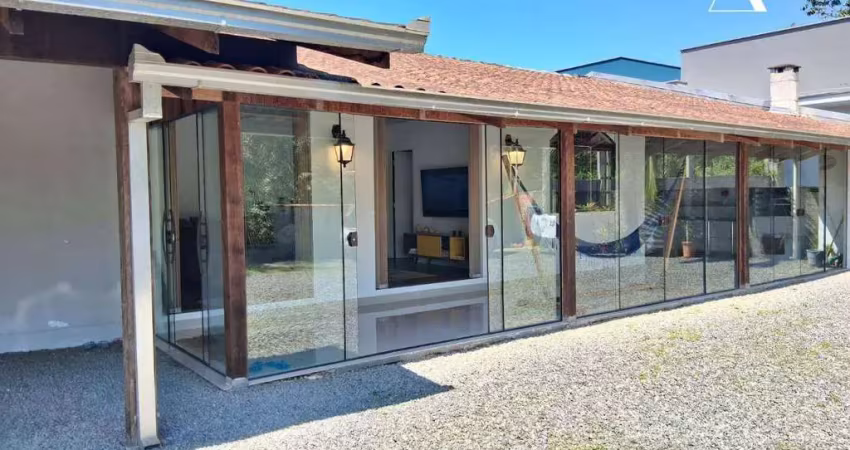 Casa com 3 dormitórios à venda, 182 m² por r$ 600.000,00 - itinga - joinville/sc