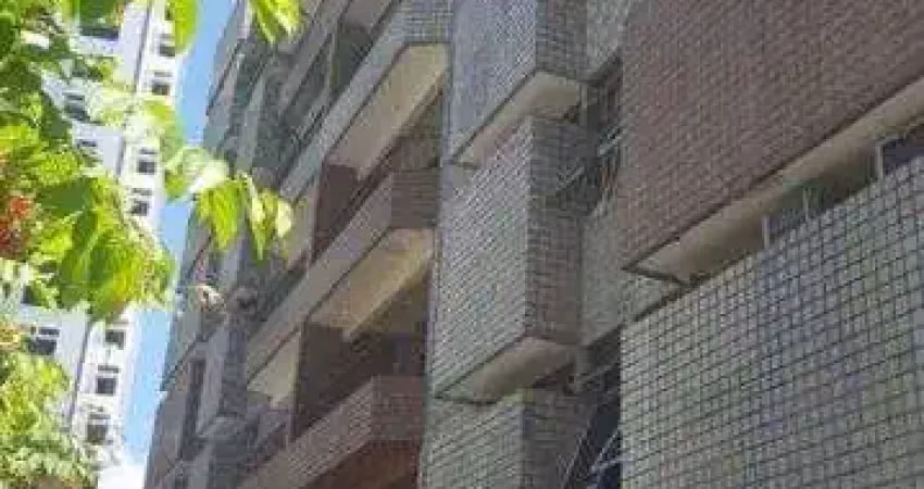 Vende-se excelente apartamento nas Graças