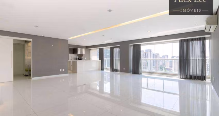 Vista Vila Romana com 3 suites e 4 vagas em andar alto