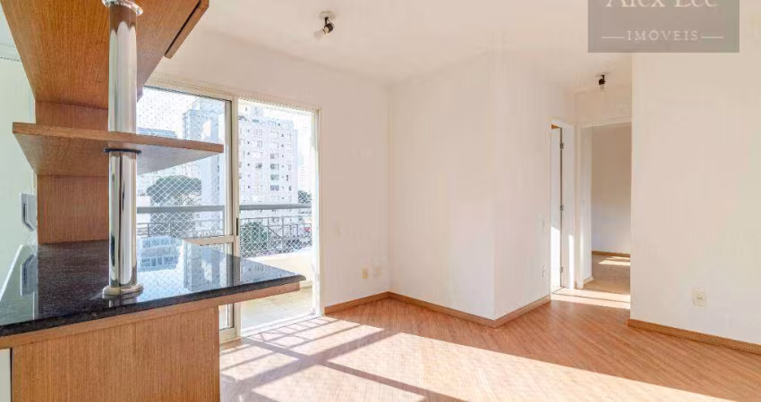 Pinheiros, com 2 dormitórios e 1 vaga em excelente localização
