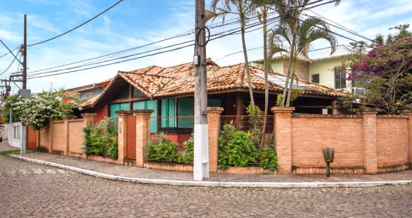 Casa espetacular na Ilha da Caieira