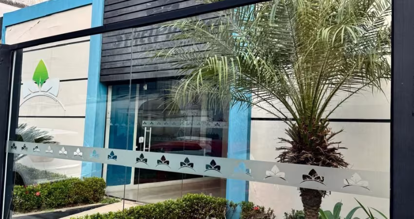 Oportunidade Única no Coração Comercial de Macaé!