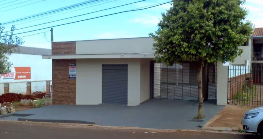 Prédio residencial e comercial locados.
