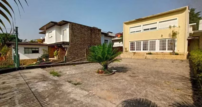 Imóvel para venda tem 245 metros quadrados com 5 quartos em Alto da Lapa - São Paulo - SP
