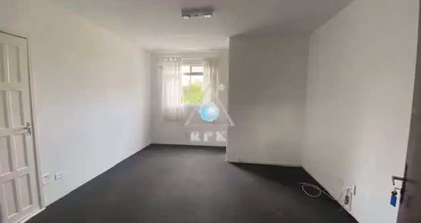 Sala comercial para alugar na Rua Doutor Joaquim Ignácio Silveira da Motta, 903, Guabirotuba, Curitiba