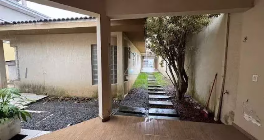 Casa com 4 quartos à venda na Rua Cristiano Strobel, 1473, Boqueirão, Curitiba