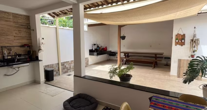 Casa com 3 quartos à venda na Rua Bethoven, Sem, Parque Residencial Laranjeiras, Serra