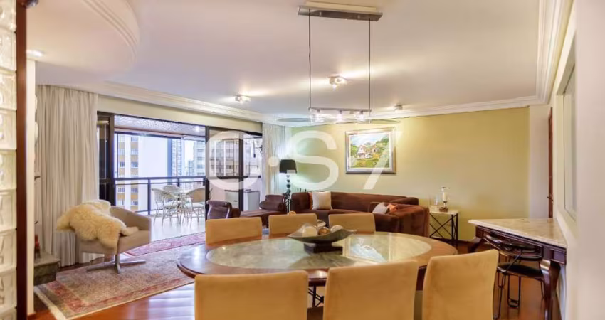 Apartamento com 213.5 m², 4 quartos sendo 2 suítes à venda no Chácara Marumbi no bairro Ahú.