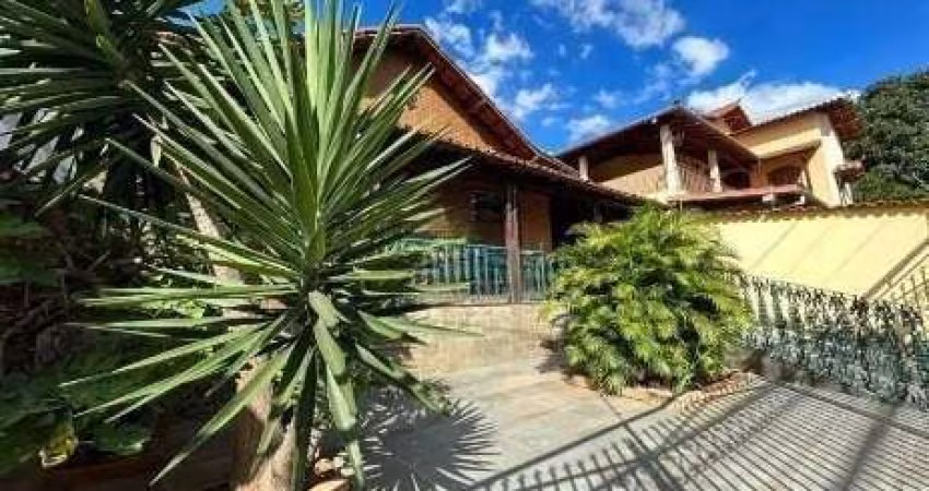 Casa com 4 quartos à venda em Belo Horizonte