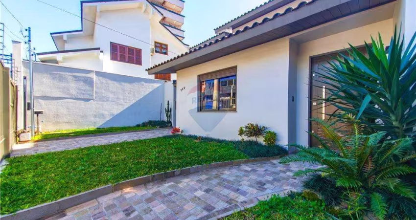 Casa com 3 Dormitórios à Venda, Centro, Passo Fundo