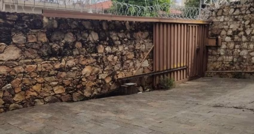 Casa a venda no Prado