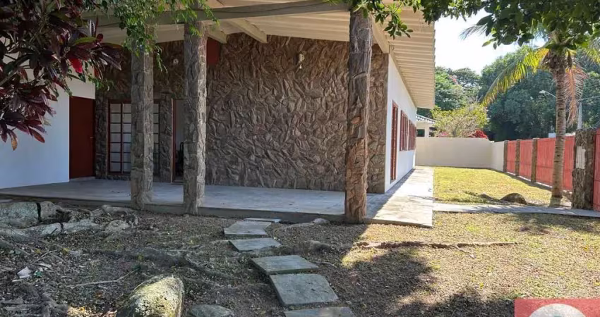 Casa em condomínio fechado com 4 quartos à venda na Avenida Deputado Diomício Freitas, Carianos, Florianópolis