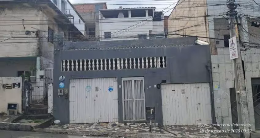 Casa livre com edícula em terreno de 160 m² na rua tranquilidade da boca rio 5/4 garagem a vender em salvador