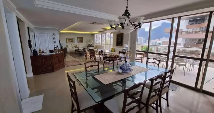 Apartamento na barra da tijuca de 4 quartos com 310 m²