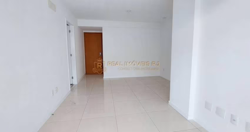 Apartamento de 3 Quartos na Freguesia com 84m²