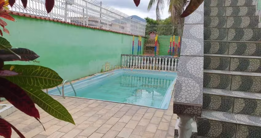Casa duplex em campo grande de 3 quartos com 320 m²