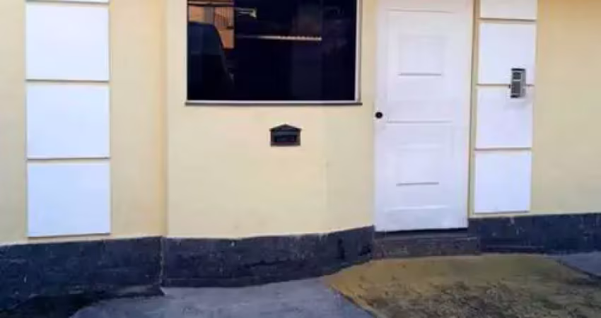 Casa , com 3 quartos no Pechincha em Jacarepaguá