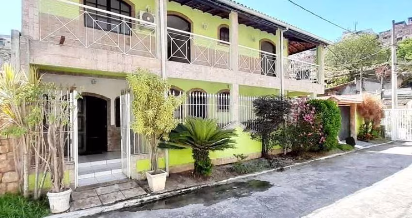 Casa , com 5 Quartos na Freguesia de Jacarepaguá