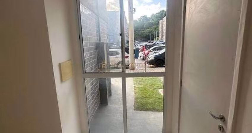 Apartamento para venda com 2 quartos na Curicica com 45m²