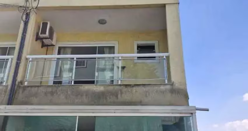 Casa Triplex  ,com 3 Suítes na Taquara