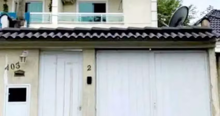 Casa Duplex , com 2 suítes na Taquara