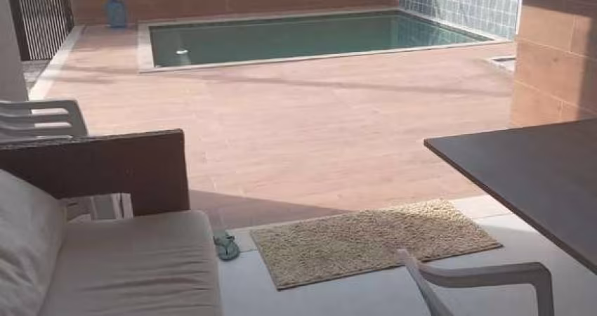 Casa Duplex , com 3 suítes no Recreio dos Bandeirantes