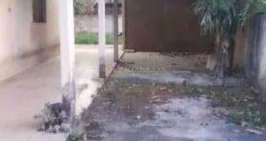 Vendo Casa ,  na estrada da ilha de Guaratiba