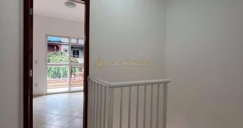 Casa Duplex no Condomínio Jardim Pindorama