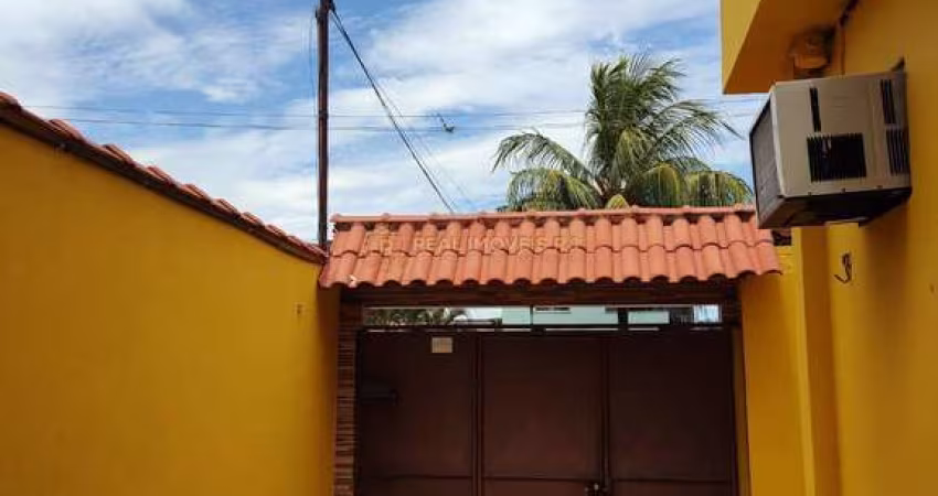 Casa , com 2 Quartos em Guaratiba