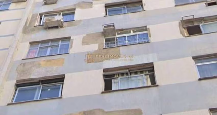 Flat ,  na Rua Riachuelo