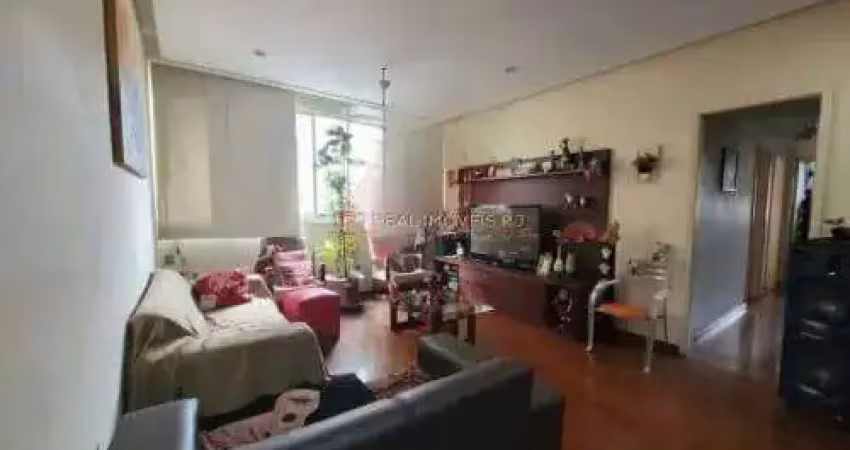 Apartamento  ,com 3 Quartos e Vaga de Garagem em Copacabana