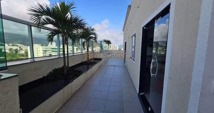Apartamento no Pechincha, 2 quartos(1 suite), vaga na garagem e piscina.