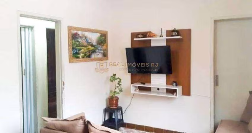 Apartamento com 2 Quartos a Venda em Brás de Pina