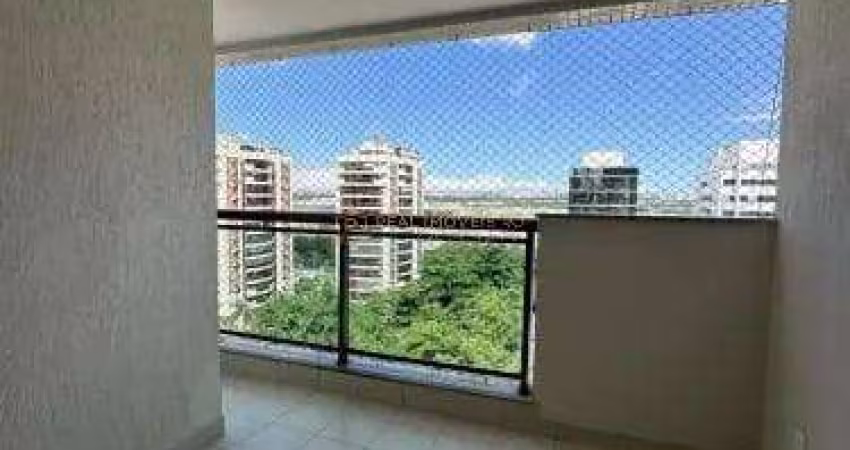 Apartamento com 3 Quartos no Condomínio Barra Premier