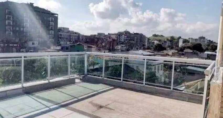 Duas casas independentes com terraço e churrasqueira em vila