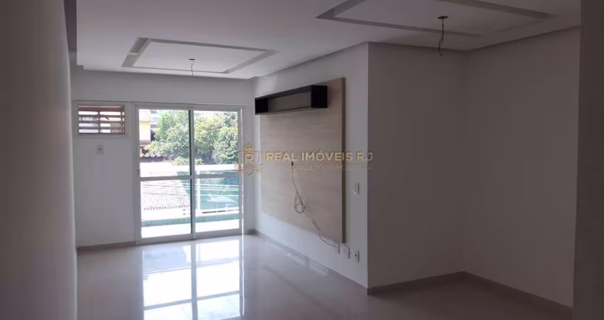 Apartamento com 4 Quartos na Freguesia de Jacarepaguá
