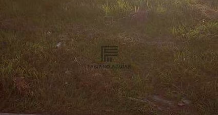 Terreno em Araruama, com 360m² - R$ 90.000,00 - Centro