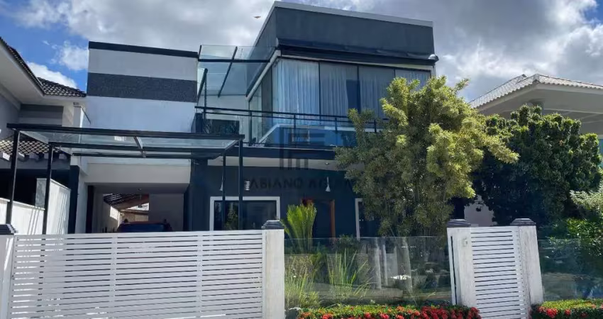 Casa em Araruama, 5 Quartos (2 suítes) – R$ 1.350.000,00 - Condomínio Hawai